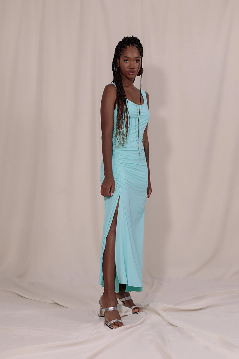 Vestido Ilhéu Azul Ciano