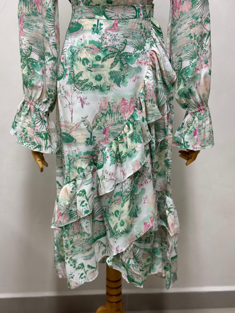 Saia Vitória em  Seda Estampa Lenda da Vitória-Régia